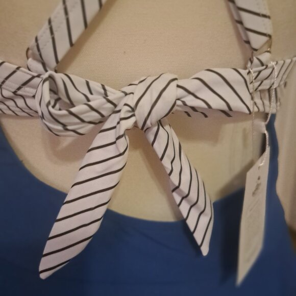 B2prity Cutout One Piece Swimsuit V Neck Wrap Tie Back Tummy Control XL NWT - Picture 8 of 9